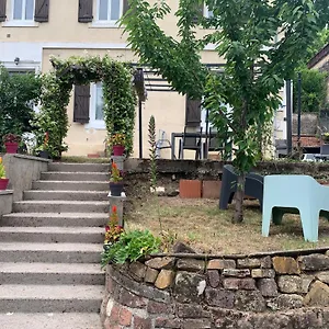 La Maison Du Lac Aubin (Aveyron)